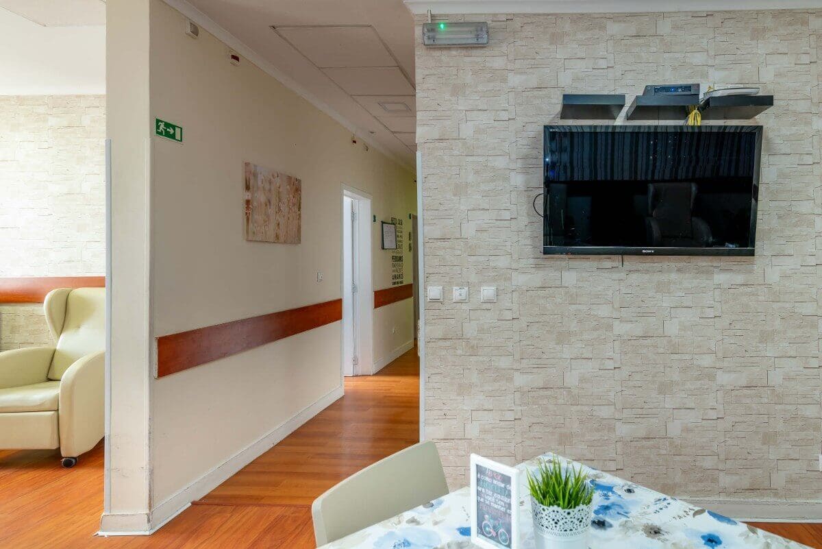 Lar de idosos Monterey - Corredor 4